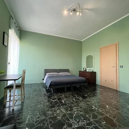 Penzion Stanza Privata Panorama Cuneo
